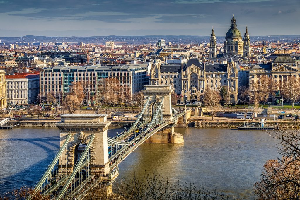 Flusskreuzfahrten mit der MS Heidelberg: auf der Donau oder dem Rhein zu den schönsten Städten und Dörfern auf Ihrer Flussreise durch Deutschland