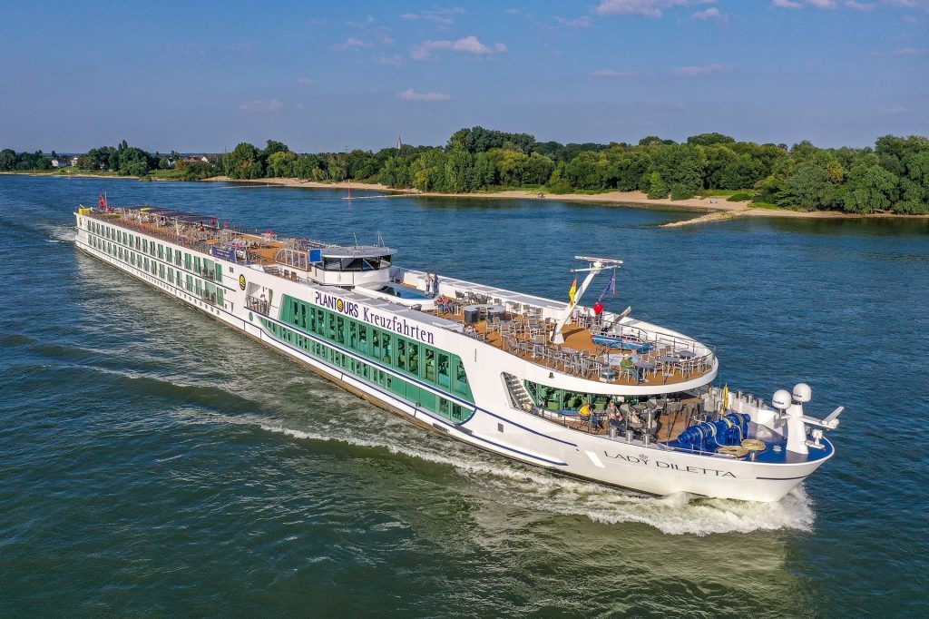 Plantours Flusskreuzfahrten lassen Sie sich anstecken von einer tollen Reederei, Flussreisen mit sehr guten Service, tollen Reisen in Europa und Deutschland.