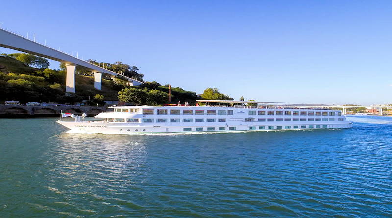 MS Infante Don Henrique Flussreisen