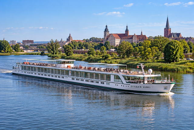 MS Junker Jörg - Flusskreuzfahrt vor historischer Stadtkulisse Flusskreuzfahrten - MS Junker Jörg